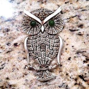 Vintage Silvertone Large Owl Pendant
